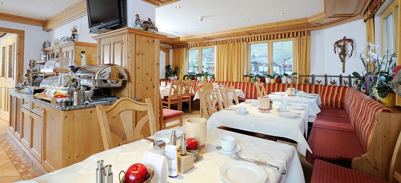 Hotel Kristall B&B อิสชเกิล ภายนอก รูปภาพ