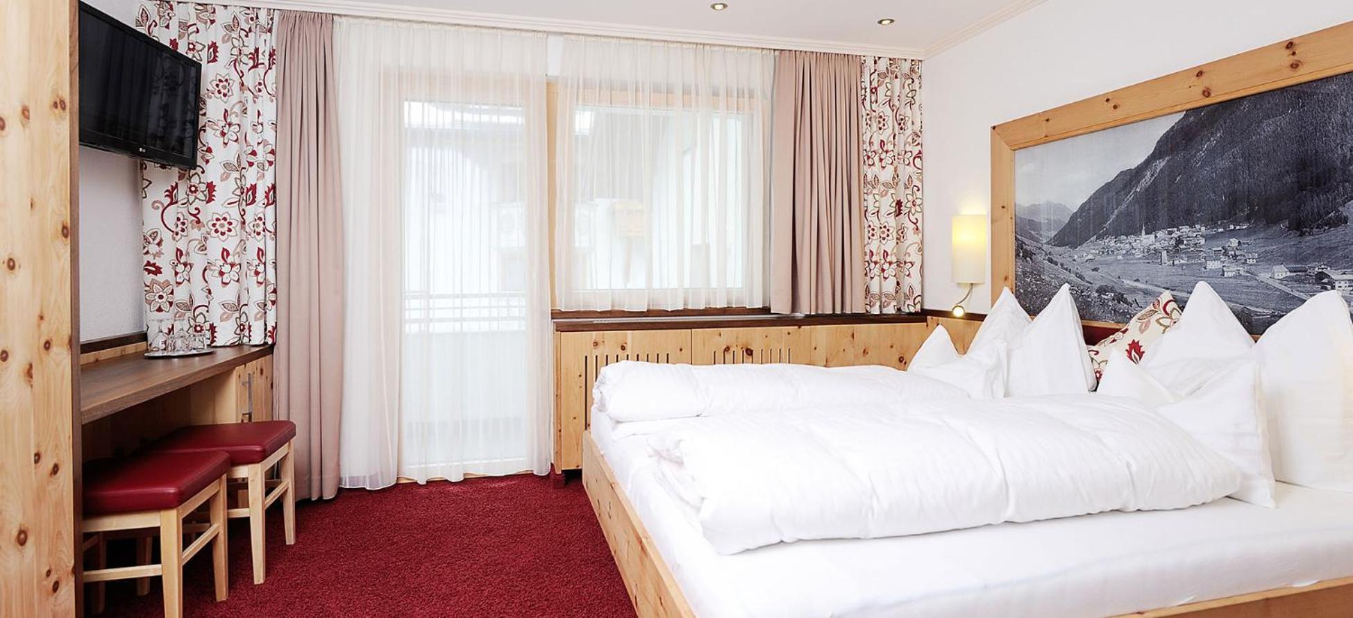 Hotel Kristall B&B อิสชเกิล ภายนอก รูปภาพ